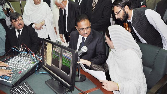 پشاور ہائیکورٹ نے ایم پی او کے تحت گرفتار پی ٹی آئی کارکنوں کی ضمانت منظور کر لی